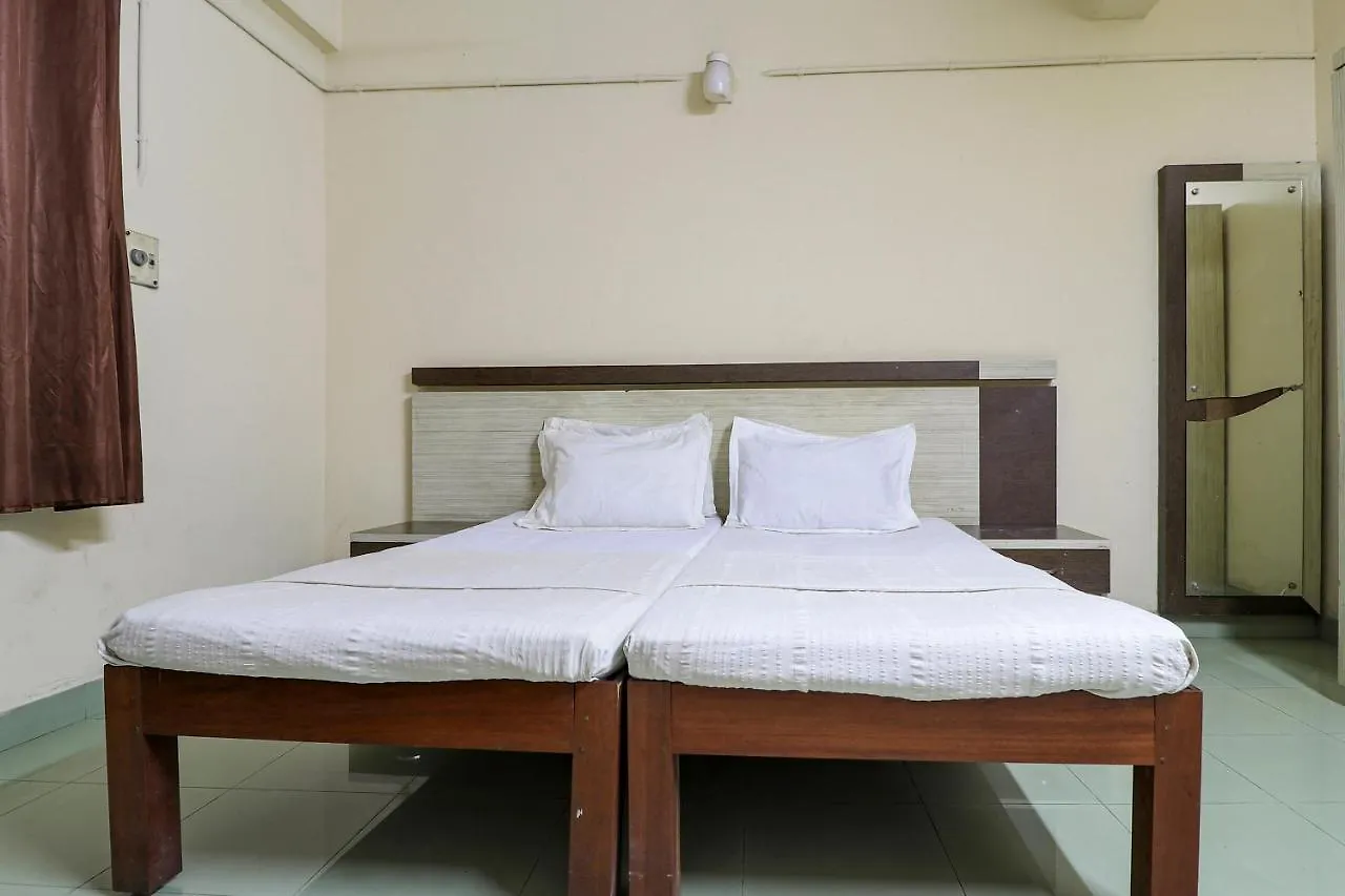 Spot On 60610 Malabar Tourist Home Kannur