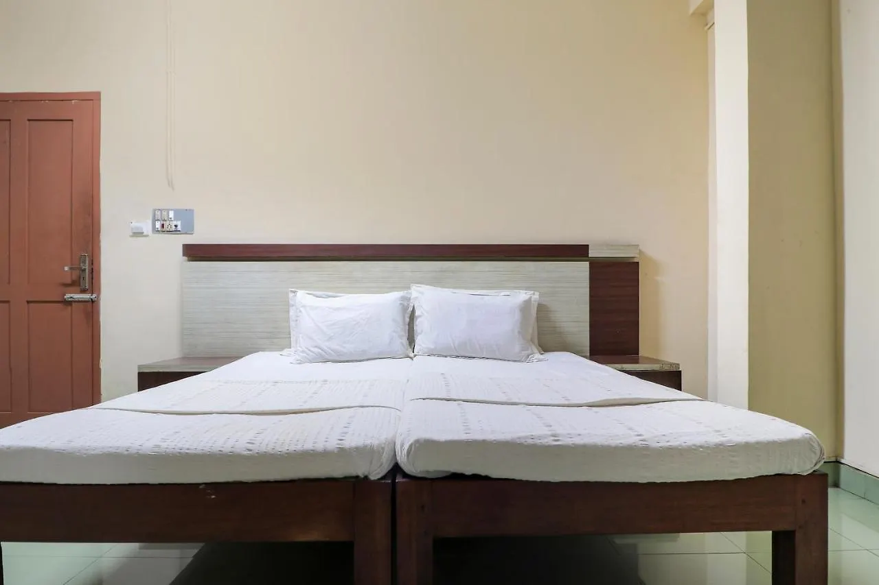 Spot On 60610 Malabar Tourist Home Kannur 2*,
